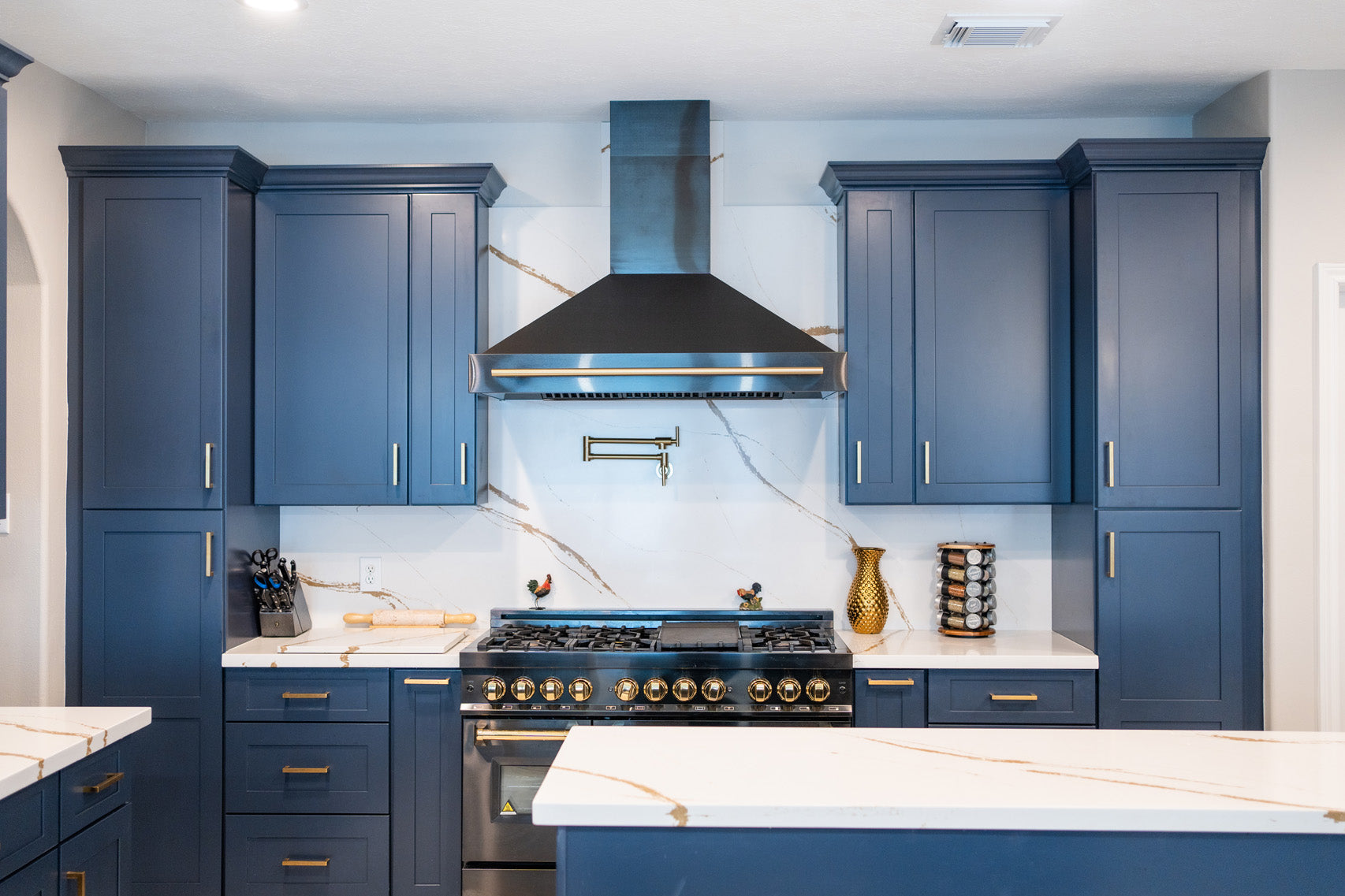B42-SB  Base cabinet - Shaker Style - Blue   42"W x 34-1/2"H x 24"D